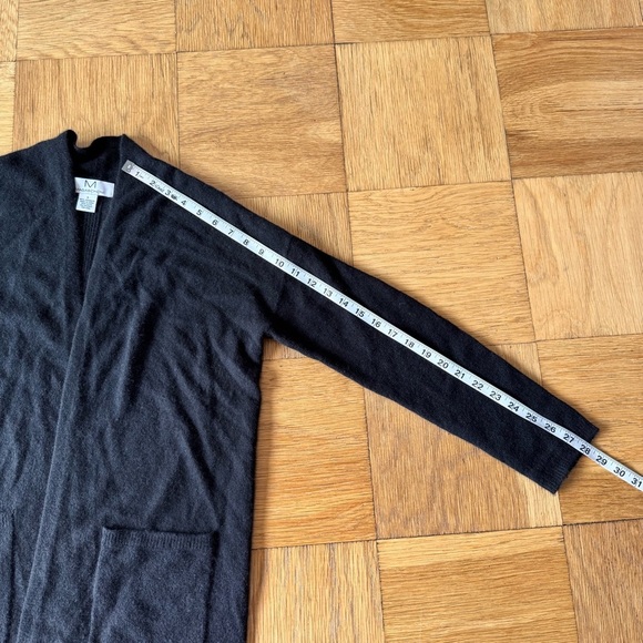 Magaschoni Cashmere Small Cardigan Black Open Long Sleeve Front Pockets - Picture 6 of 6